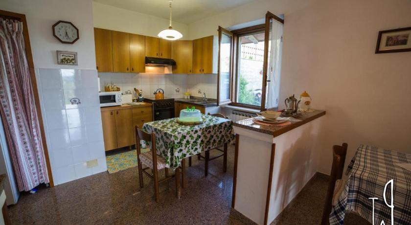 Apartamento casaemilia2 Tuoro sul Trasimeno Exterior foto
